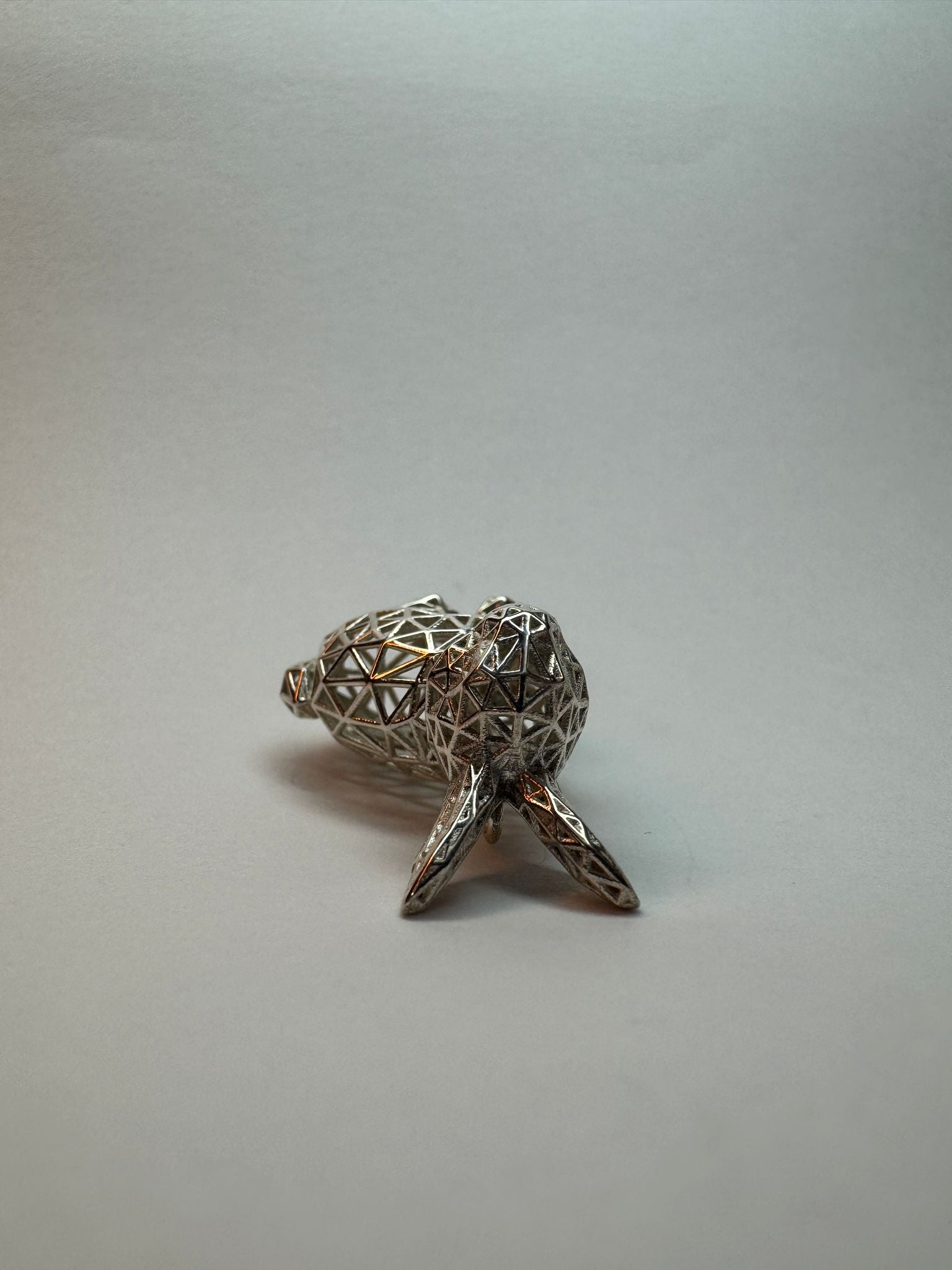Ciondolo in collana monolineare 3D